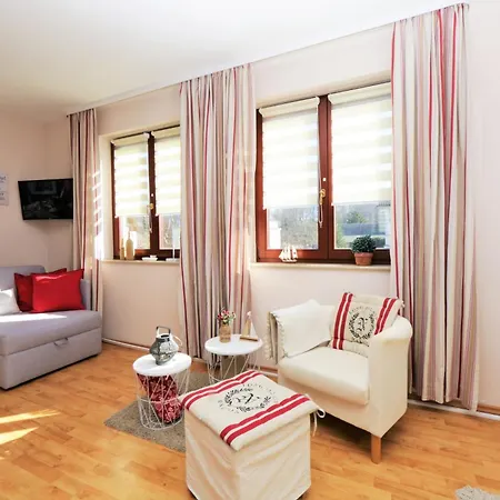 Brise Haus Auf Der Hoehe App 03 *